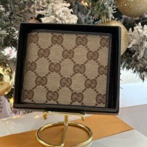 Mens Gucci wallet with box